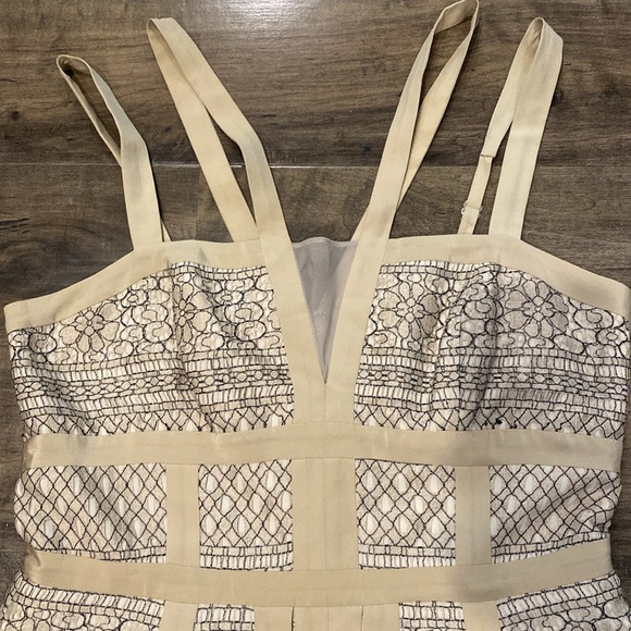 BCBG Max Azria Sophie fit and flare COCKTAIL DRESS  size 6 - Picture 4 of 8